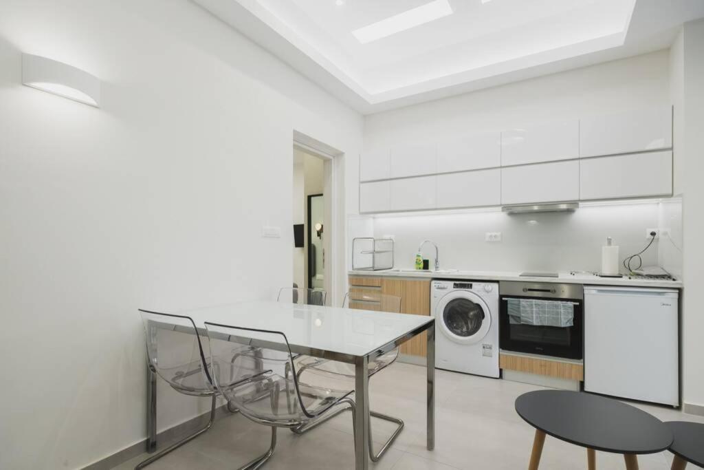 Peris 3 - Central Apt Near Old Town - Ac, Wifi La Canea Esterno foto