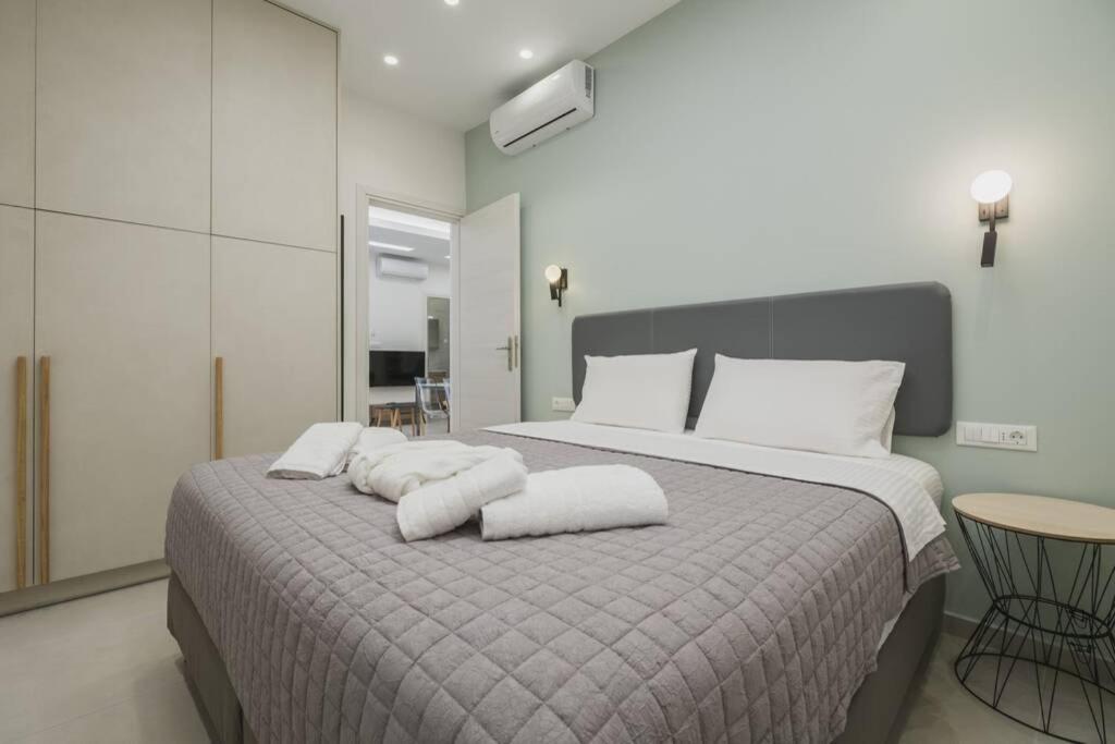 Peris 3 - Central Apt Near Old Town - Ac, Wifi La Canea Esterno foto